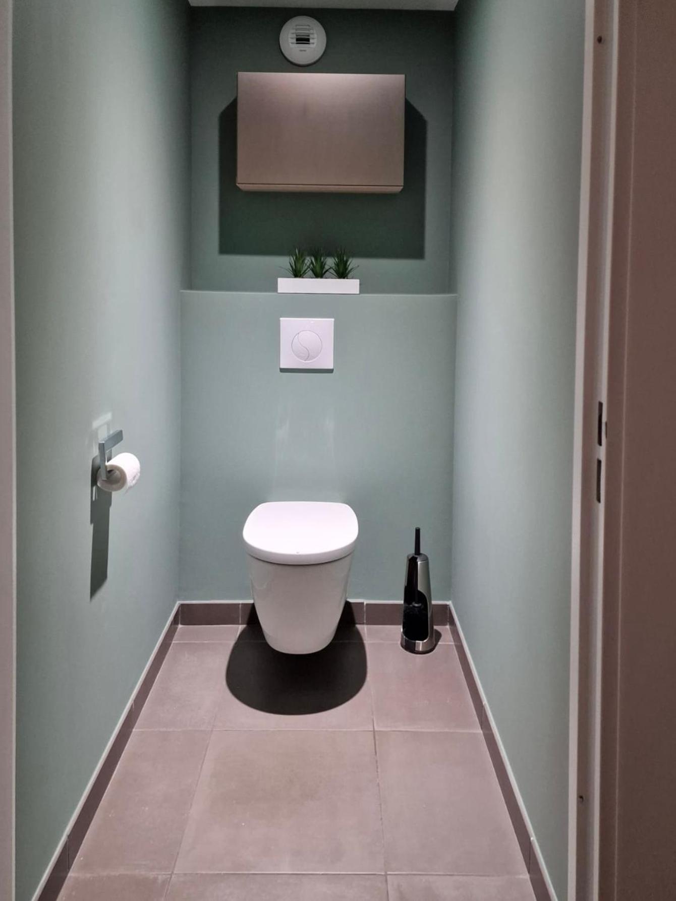 A7- 2 Bdr Sea & Mountain View - Ac, Parking, Pool & Terrace Apartment Antibes Bagian luar foto